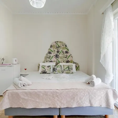 Apartment M6 *